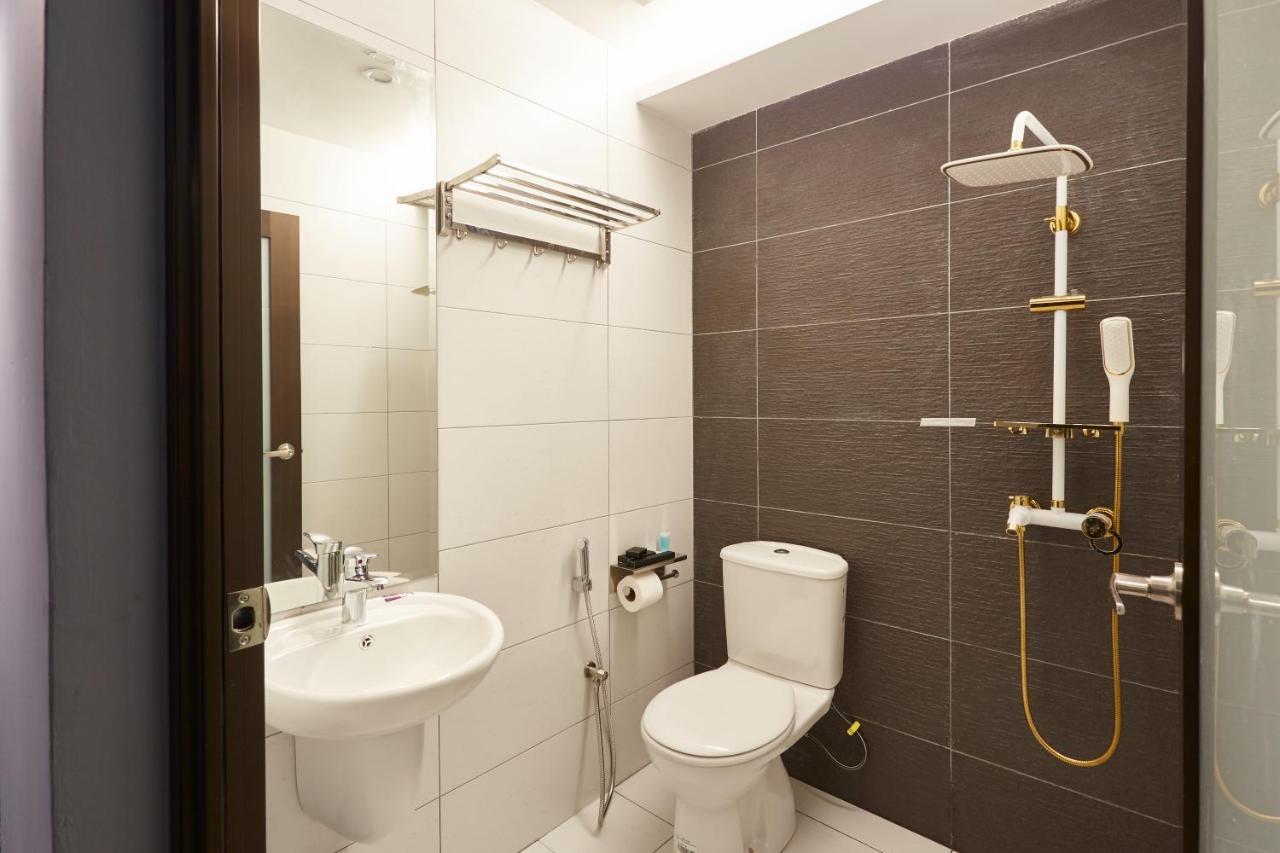 Dream Luxury Hotel Muar Eksteriør bilde