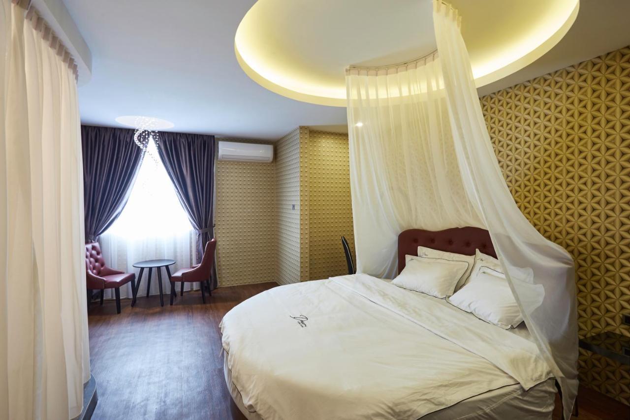 Dream Luxury Hotel Muar Eksteriør bilde