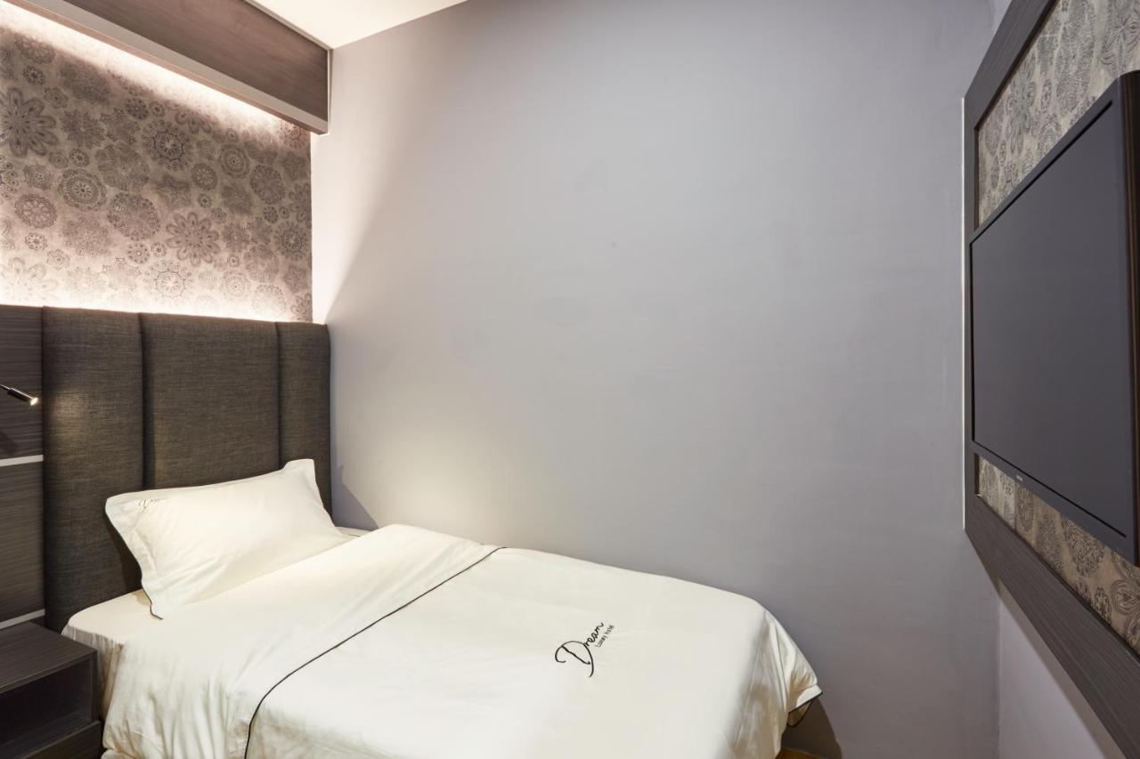 Dream Luxury Hotel Muar Eksteriør bilde