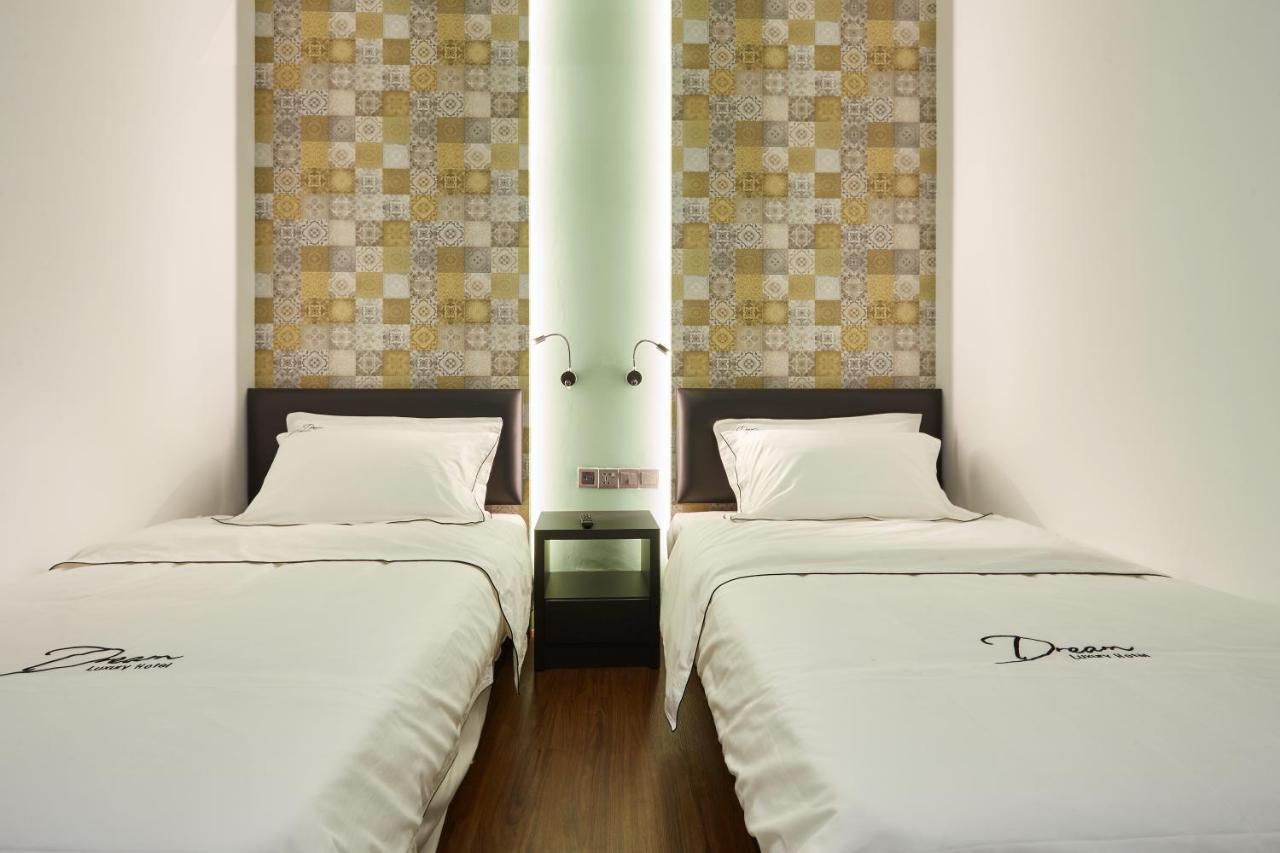 Dream Luxury Hotel Muar Eksteriør bilde